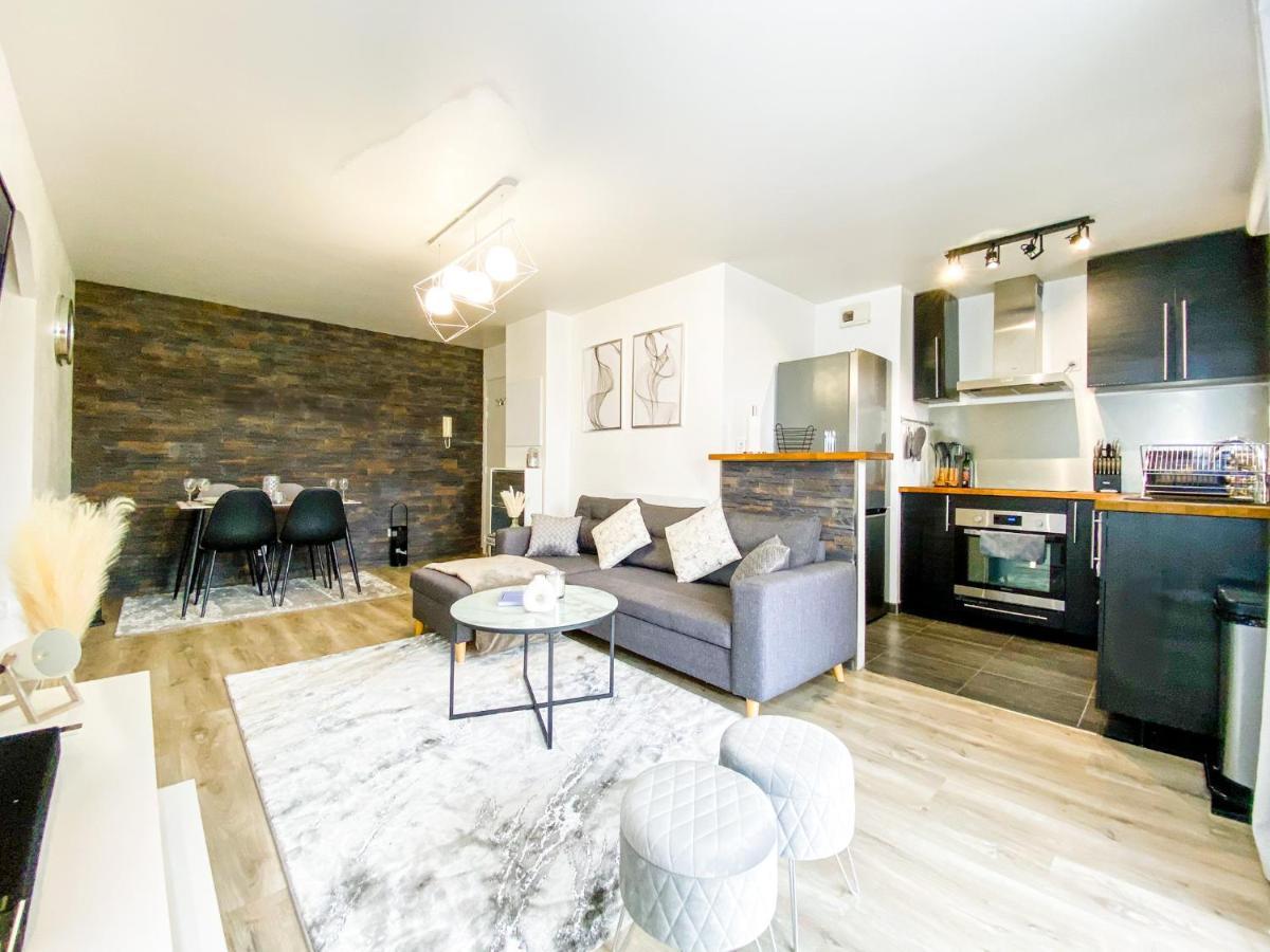 Appartamento The Grey House - Parking - Piscine - Rer A 6 Min Bussy-Saint-Georges Esterno foto
