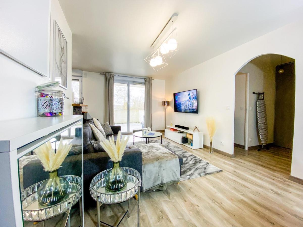Appartamento The Grey House - Parking - Piscine - Rer A 6 Min Bussy-Saint-Georges Esterno foto