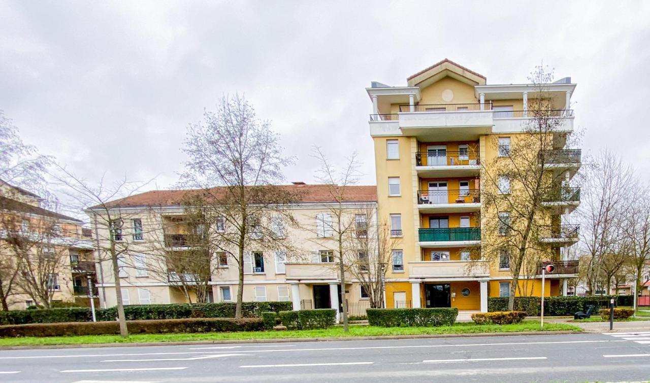 Appartamento The Grey House - Parking - Piscine - Rer A 6 Min Bussy-Saint-Georges Esterno foto