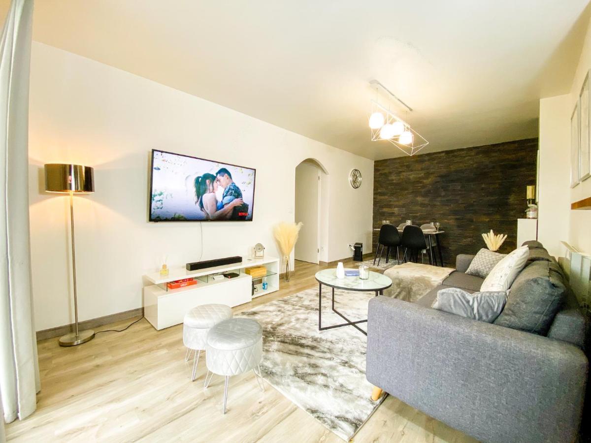 Appartamento The Grey House - Parking - Piscine - Rer A 6 Min Bussy-Saint-Georges Esterno foto